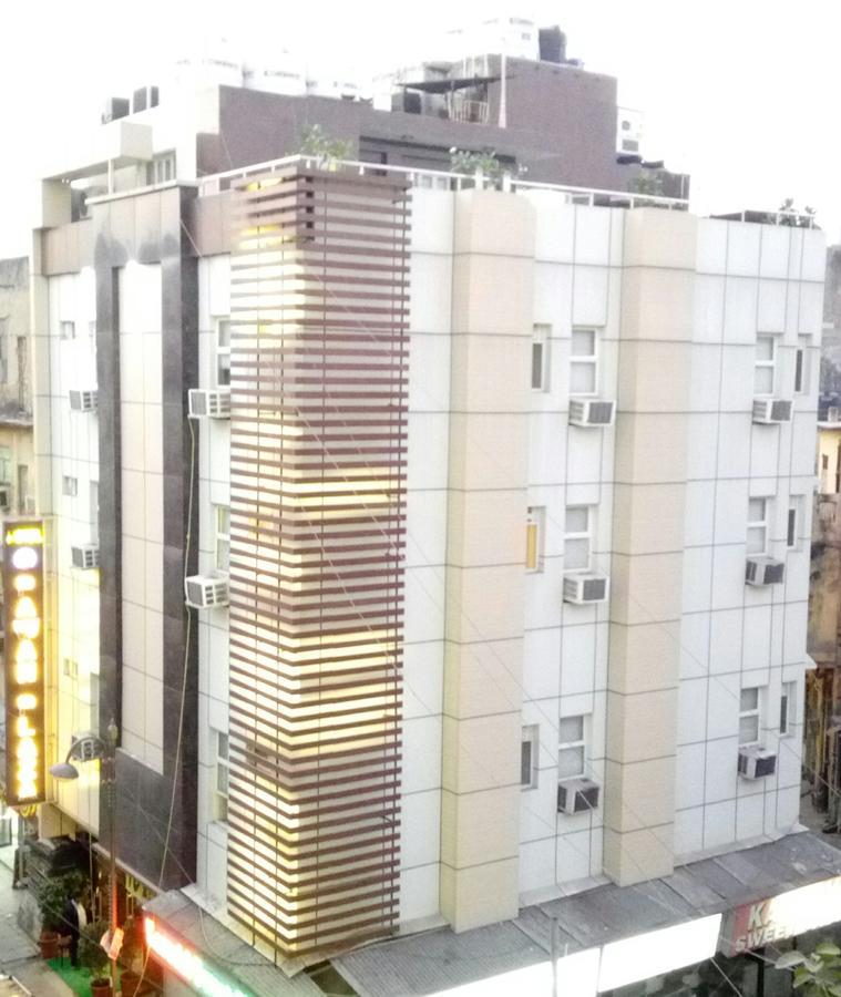 Hotel Pawan Plaza Near Sir Ganga Ram Hospital Delhi  Luaran gambar
